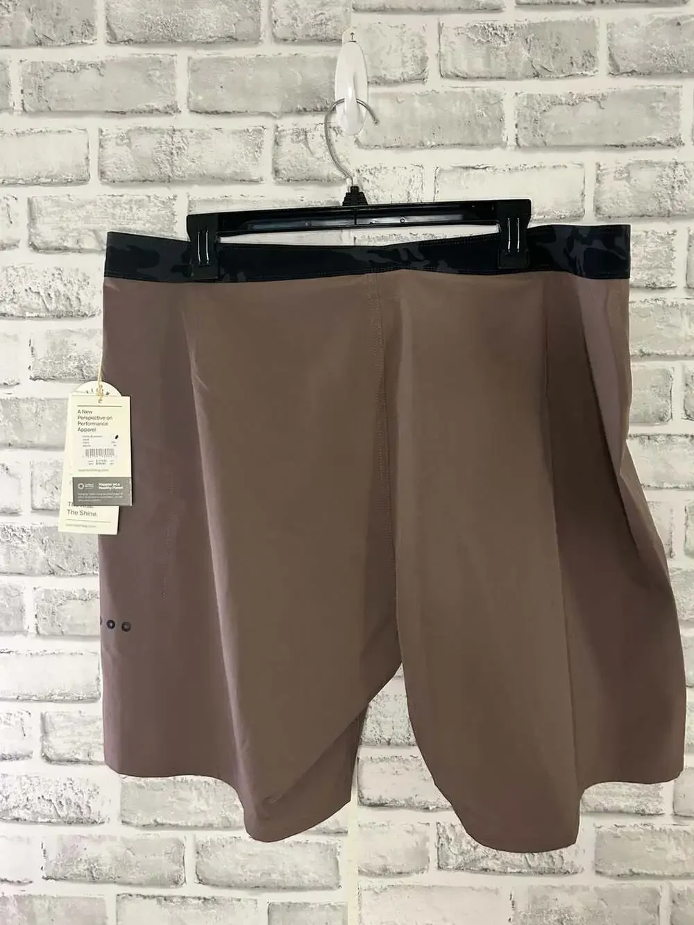 Vuori x Rob Machado Infinity Boardshort in Hazel
